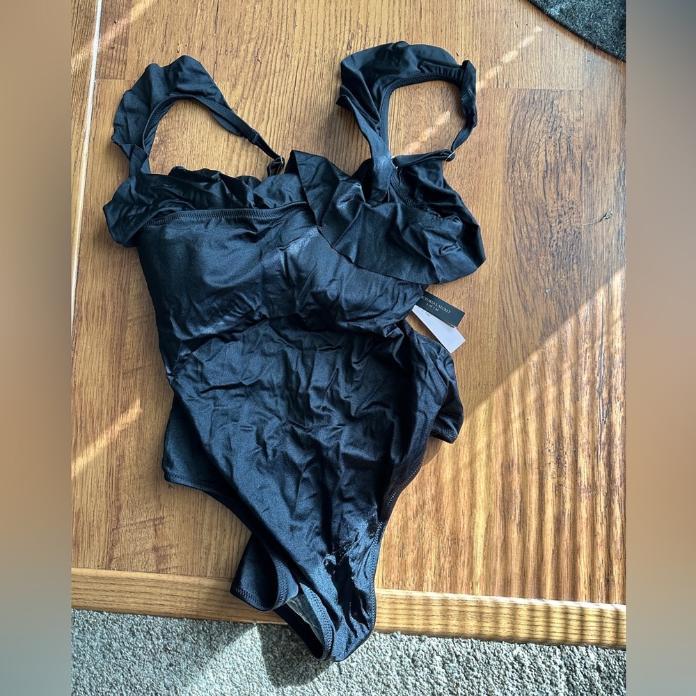 Victoria secret one piece swimsuit